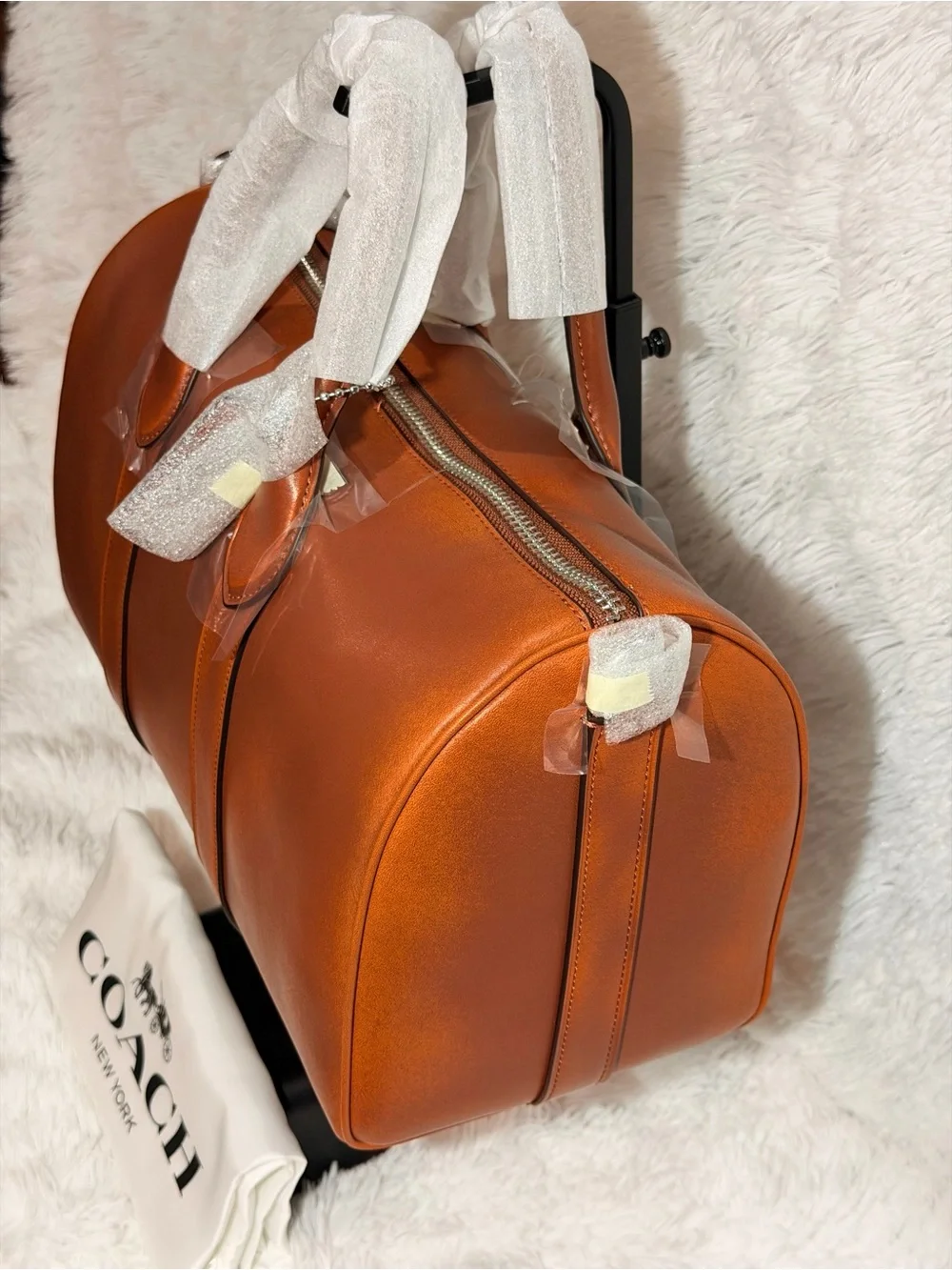 Coach Compass 35 in Brown Loved Leather Saddle/Burnt Sienna NWT